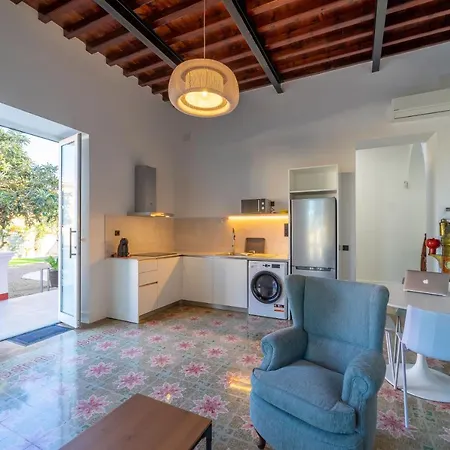 Albor Apartmanhotel *